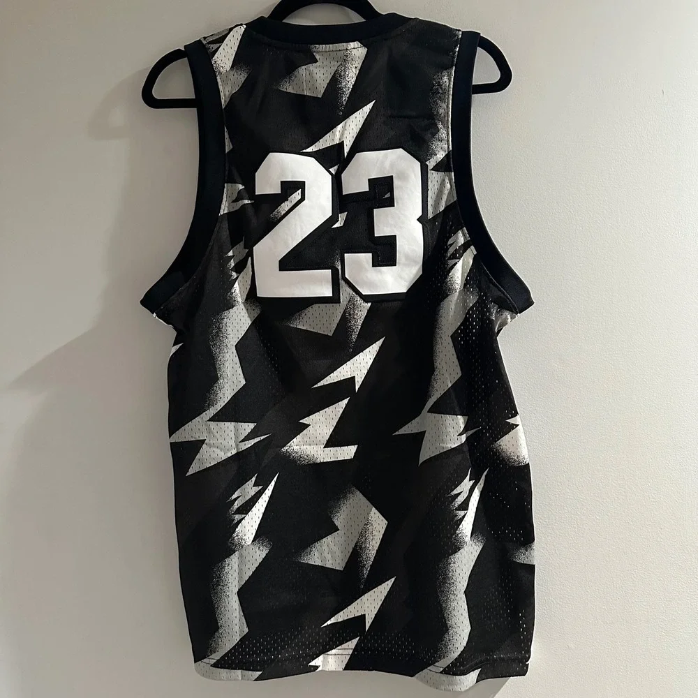 Nike‎ Jordan Jumpman Printed Jersey Basketball Small 23 Lightning Mesh